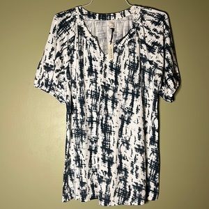 NWT, Kate Quinn (The Woods) Shirt